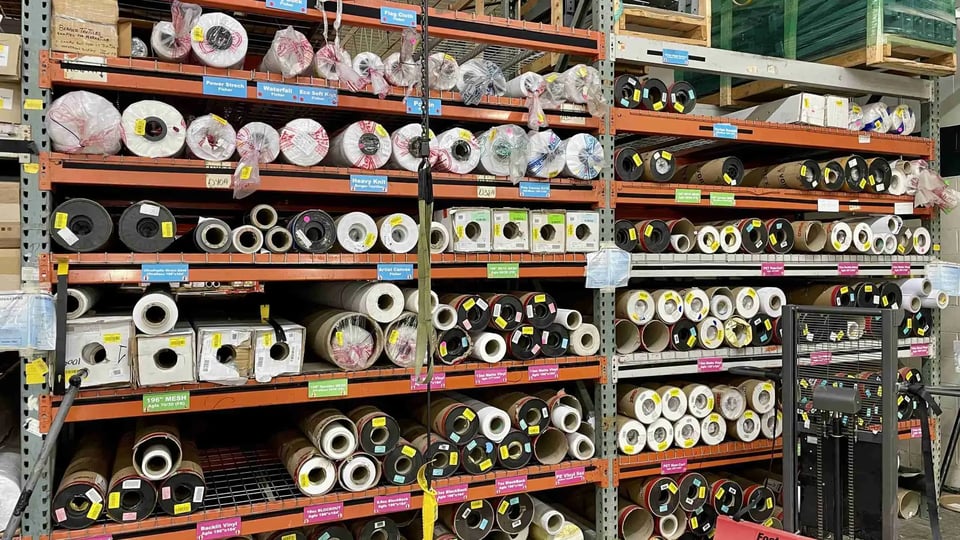 How to Save Money on Large Banner Printing Orders